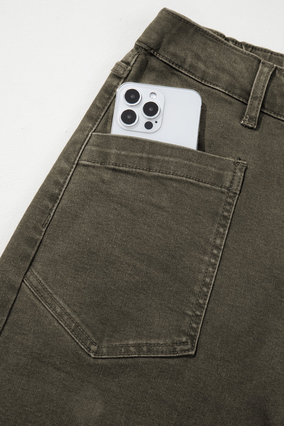 Four Leaf Clover Barrel Jeans